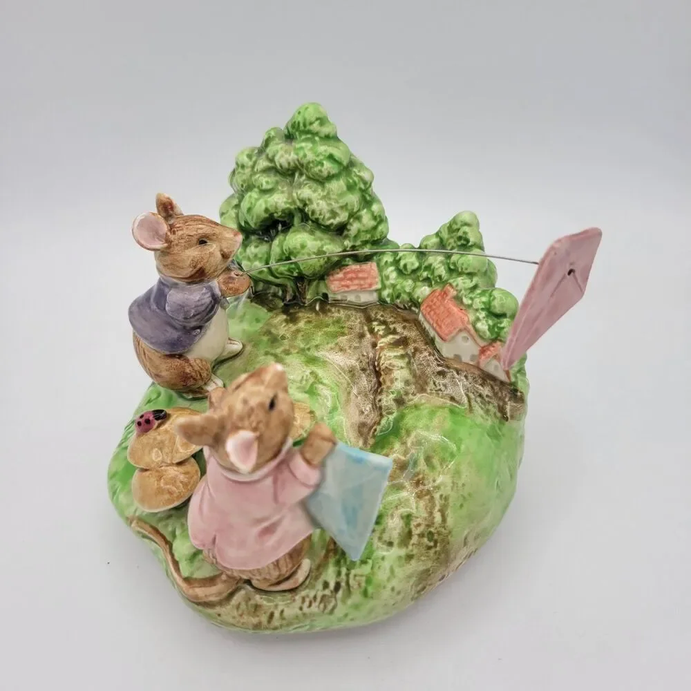 Otagiri Musical Mice Ceramic Figurine Music Box